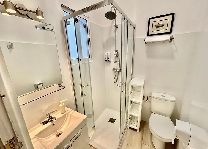 Acogedor 8pax 4bdr 2bth- Cozyhomesevilla2 *