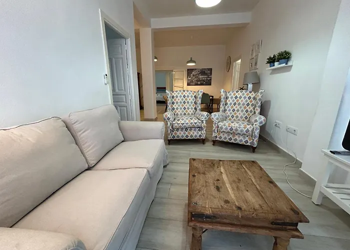 Acogedor 8pax 4bdr 2bth- Cozyhomesevilla2 * Sevilla