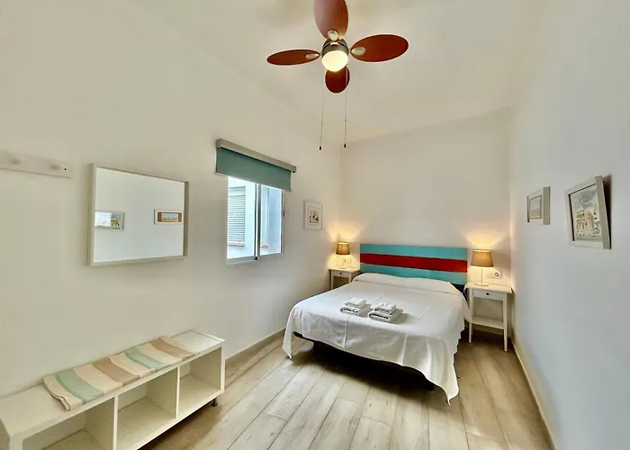 Acogedor 8pax 4bdr 2bth- Cozyhomesevilla2