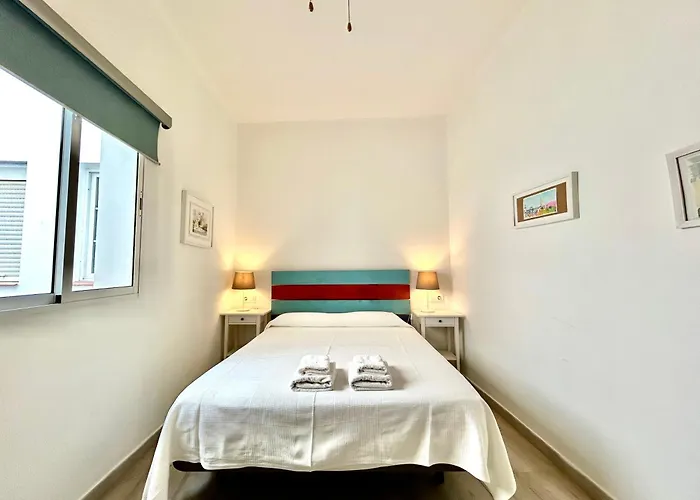 Acogedor 8pax 4bdr 2bth- Cozyhomesevilla2 Lejlighed Sevilla